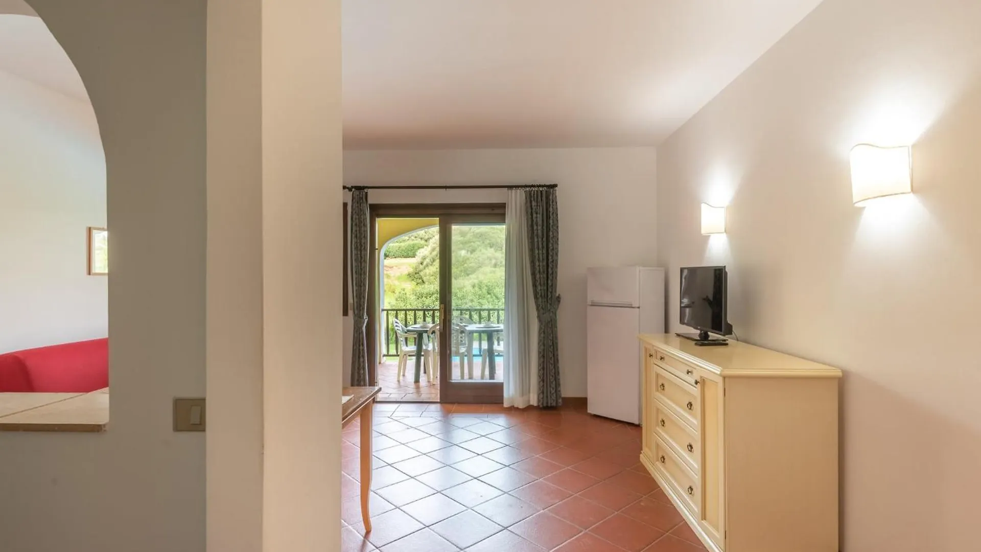 Charming Small Villa Shared Pool Sleeps V4In Punta de su Torrione 0*,